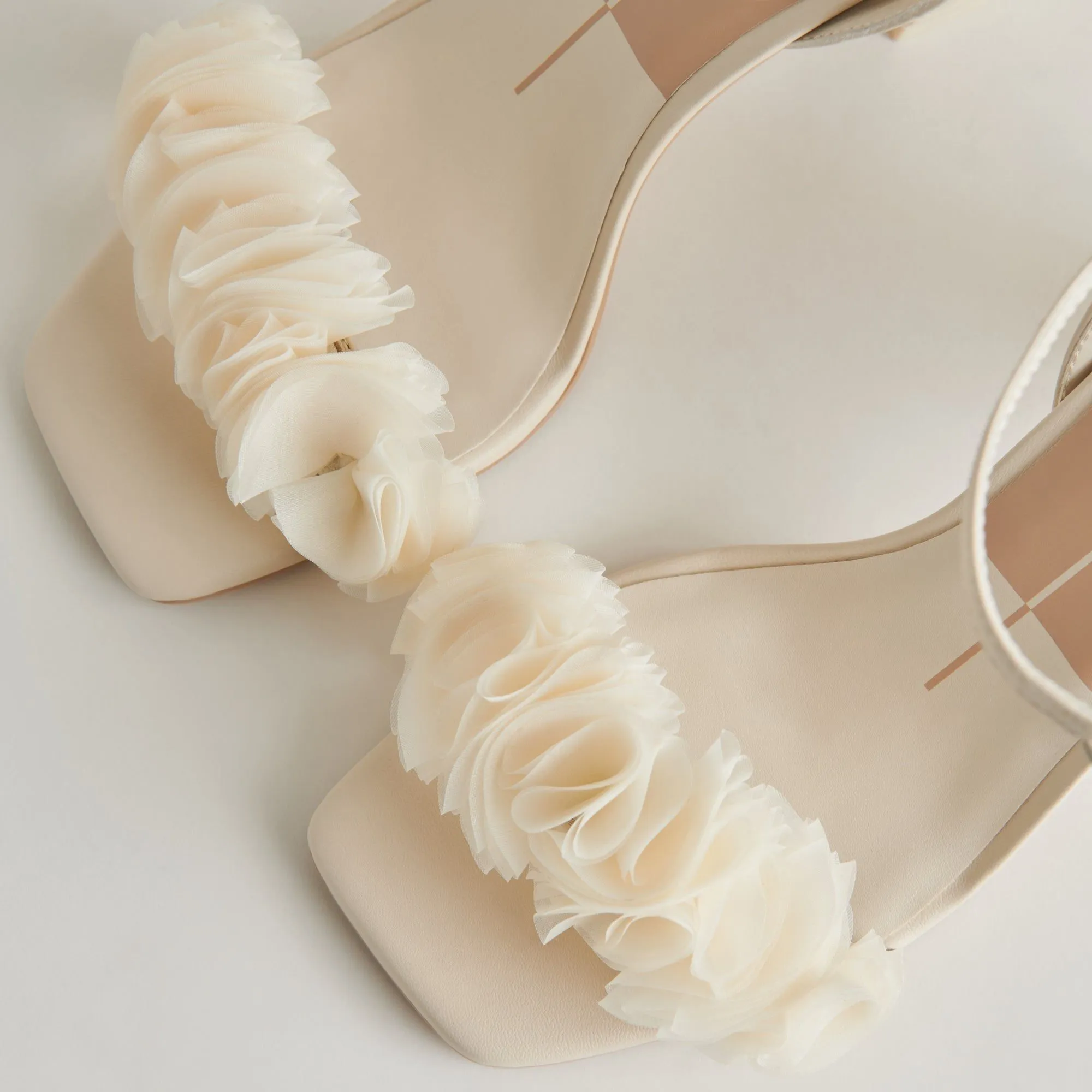 Iesha Heels Ivory Leather
