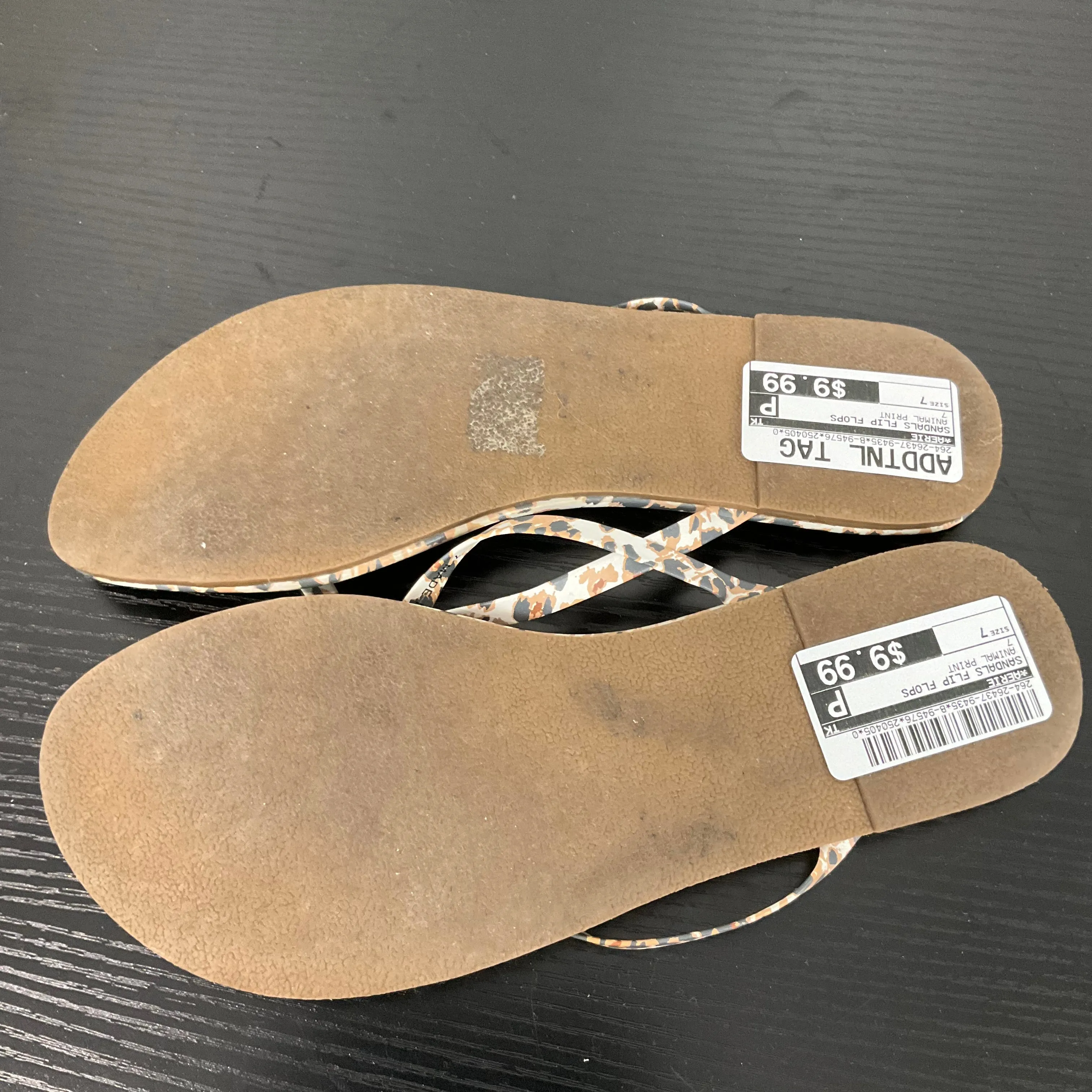 SANDALS FLIP FLOPS by AERIE In ANIMAL PRINT, Size: 7